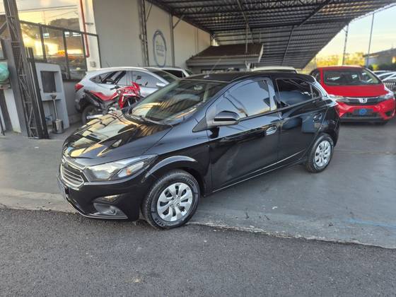 CHEVROLET ONIX 1.0 MPFI LT 8V FLEX 4P MANUAL CHEVROLET ONIX 1.0 MPFI LT 8V FLEX 4P MANUAL